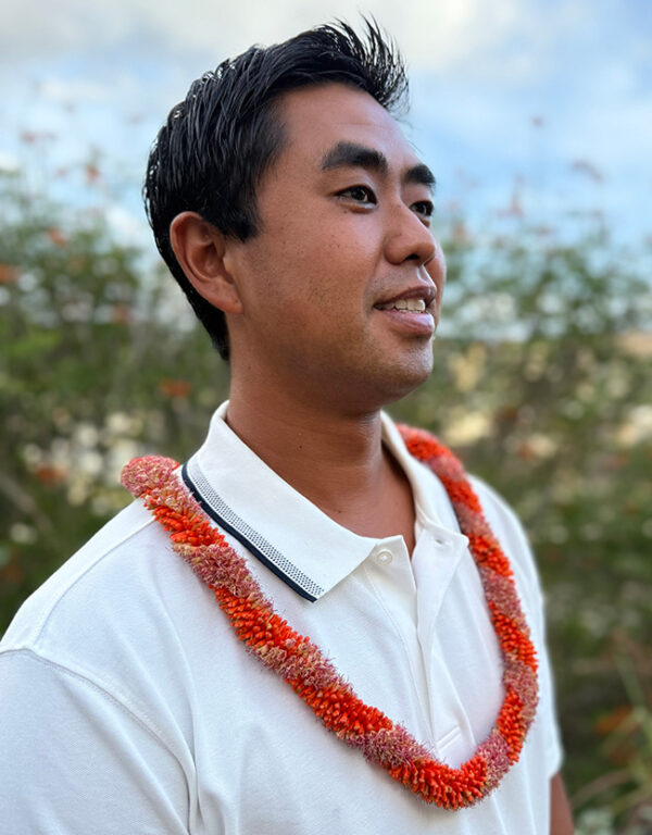 Cigar Flower Lei