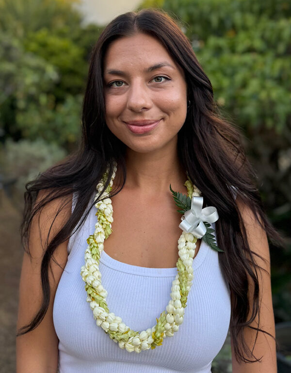 Pikake Pakalana Twist Lei