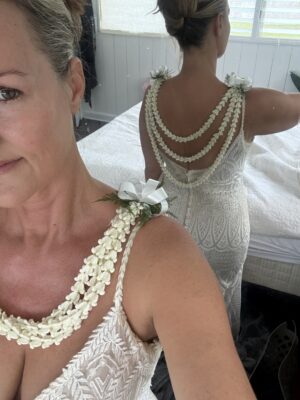 Cascading Bridal Lei